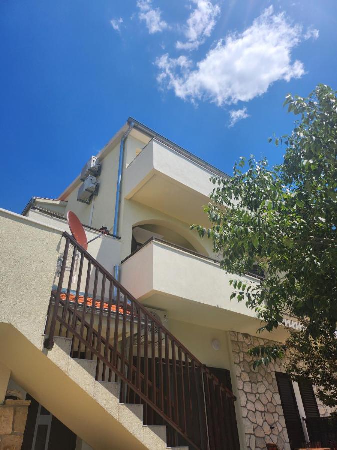 Apartment Big Blue Maslenica Exterior foto